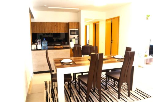 Elegant Fully Furnished 2-Bedroom Apartment – Kilimani