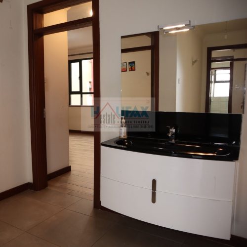 Park Haven Apartments - 3 Bedroom Apartment On 2nd Parklands Avenue