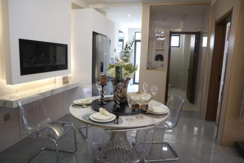Elegant1& 2 Bedroom Apartments + 3, 4 & 5 Bedroom Duplexes - Westlands