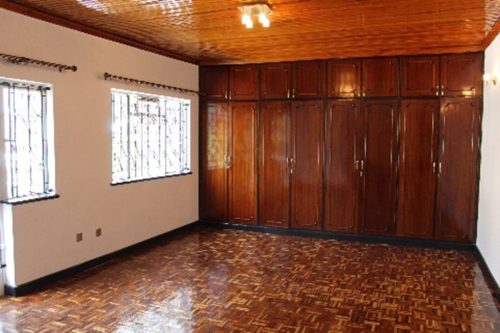 4 Bedroom Villa Plus Dsq-Brookside Drive