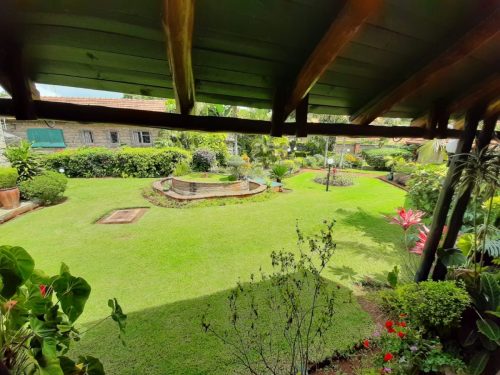 Beautiful and Spacious 5 bedroom - Spring Valley